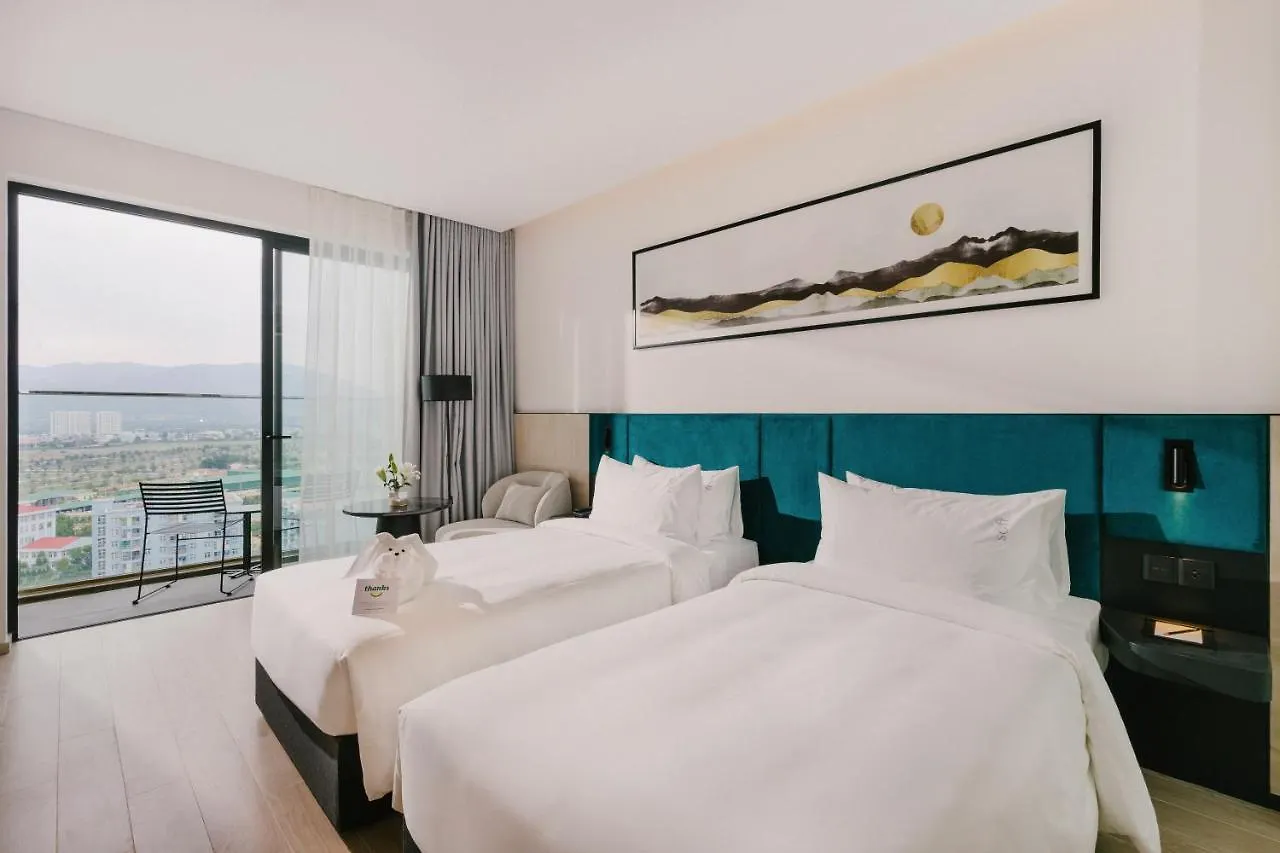 *****  December Hotel Nha Trang Vietname