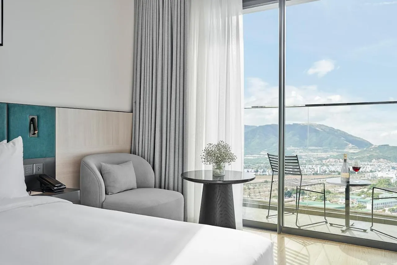 *****  December Hotel Nha Trang Vietname