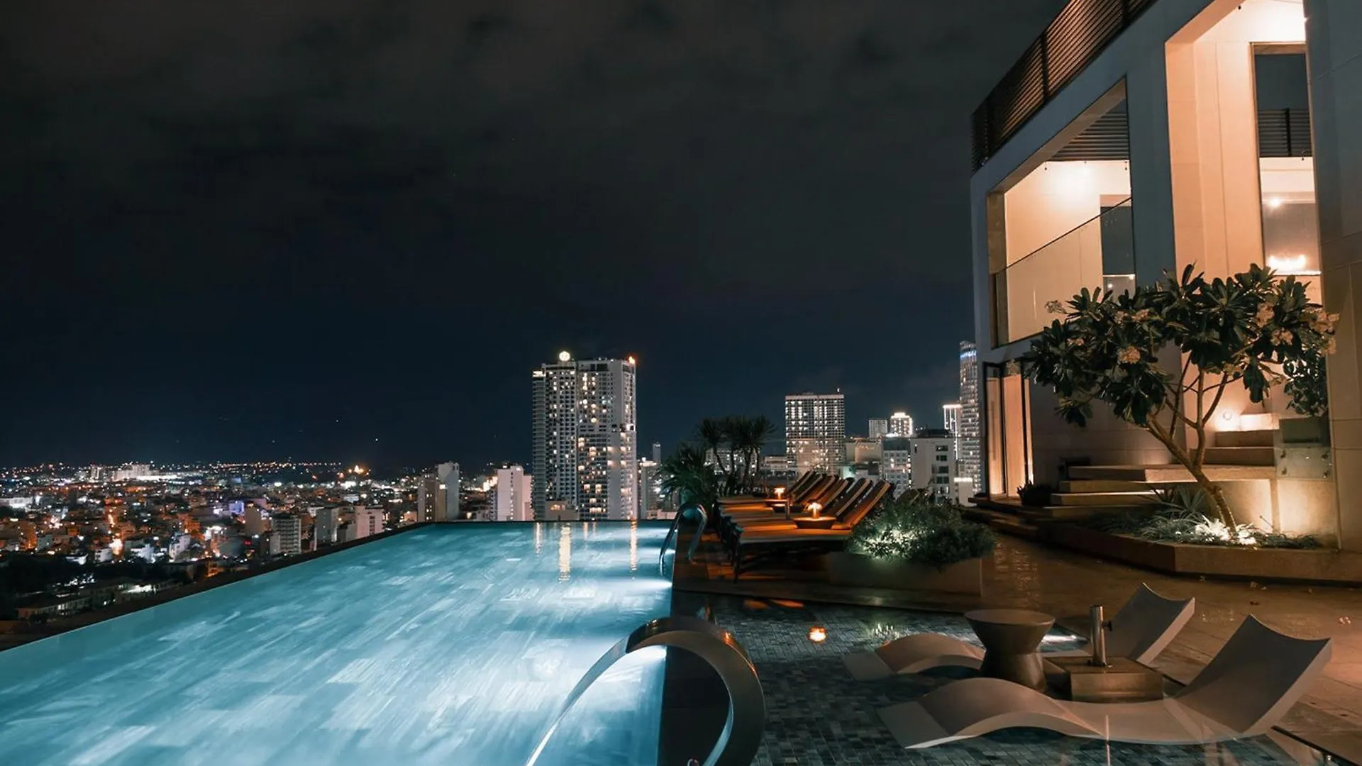 December Hotel Nha Trang 5*,
